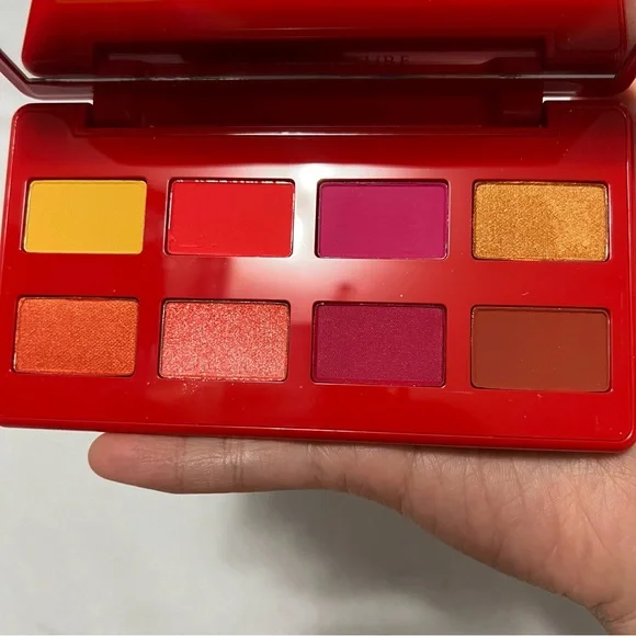 Artist Couture Caliente eyeshadow Palette new - Picture 2 of 8